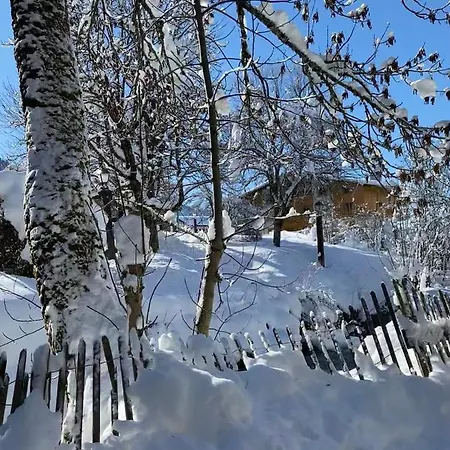 A Place 2 Be, Centre * Megeve